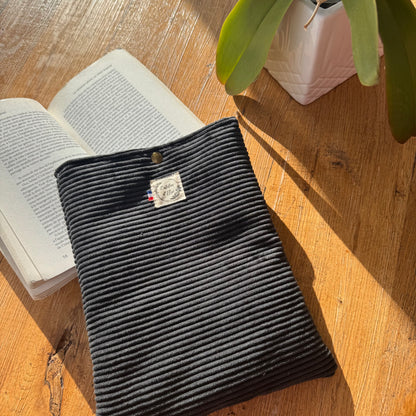 Pochette à livre/liseuse velours côtelé gris bleu