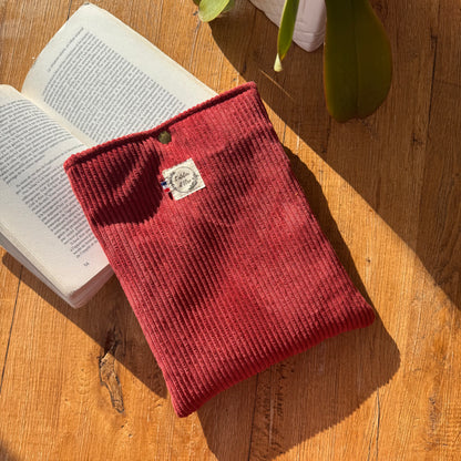 Pochette à livre/liseuse velours côtelé rouge