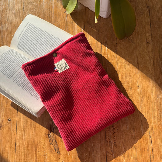 Pochette à livre/liseuse velours côtelé rose fuschia