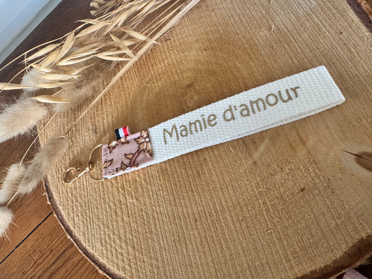 Porte clé Mamie d'amour blanc