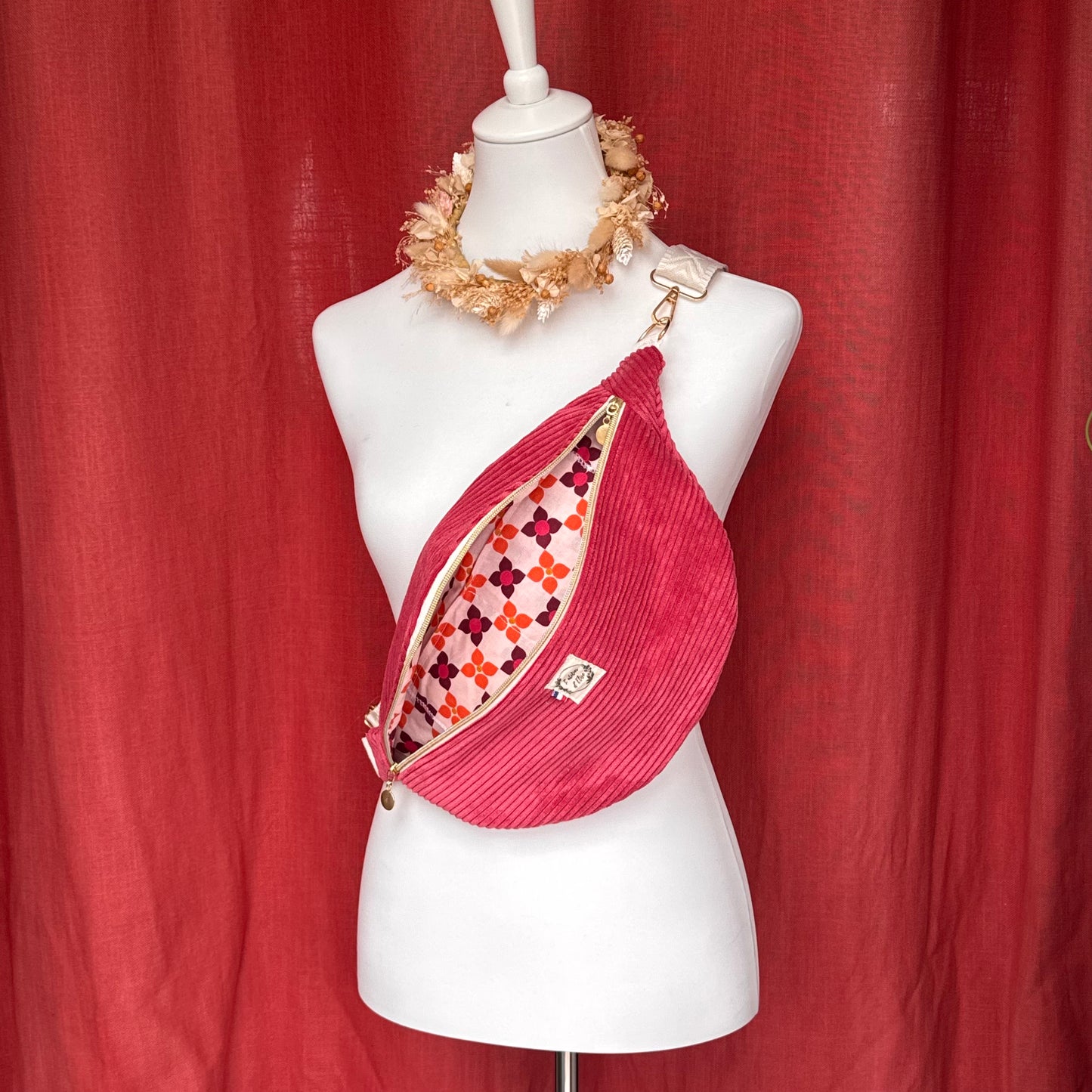 Sac banane XL - Velours côtelé fuschia