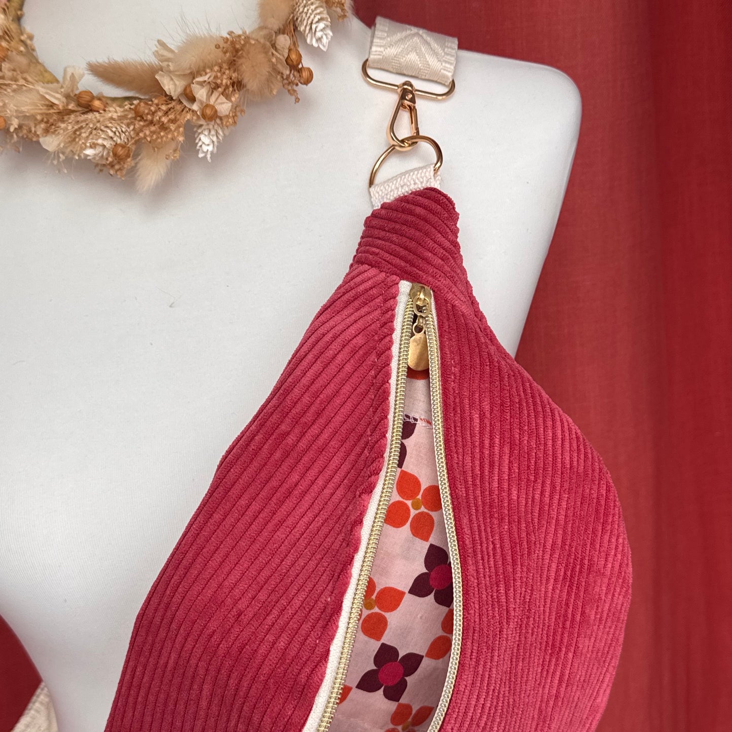 Sac banane XL - Velours côtelé fuschia