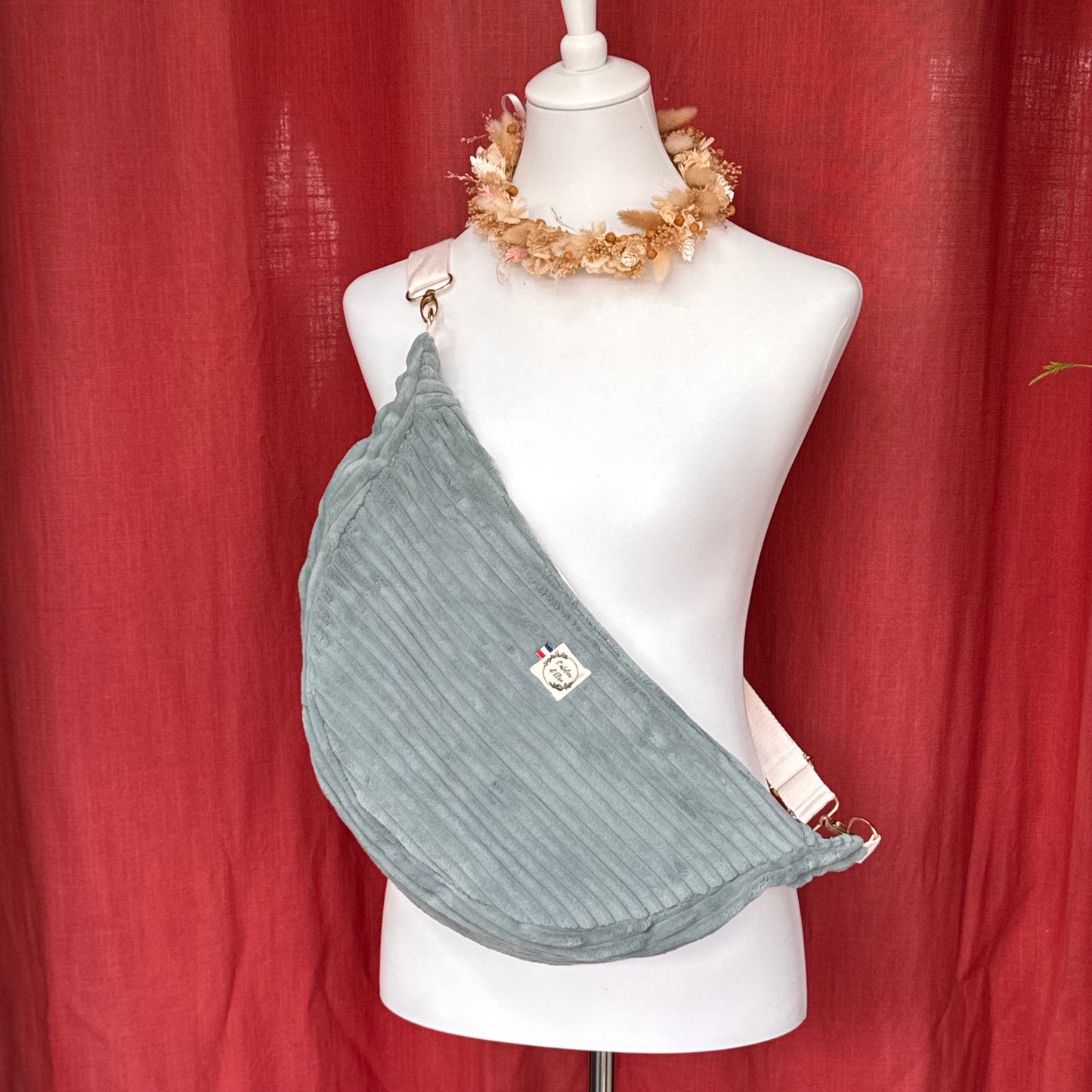 Sac demi-lune - Velours côtelé vert d'eau