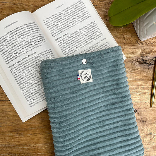 Pochette à livre/liseuse en tissu - Velours côtelé vert d'eau