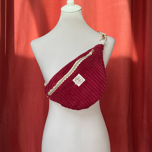 Sac Banane Fait Main velours côtelé large rouge bordeaux | L'Atelier d'Élise