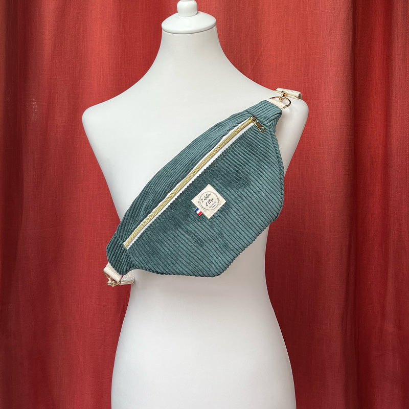 Sac Banane Fait Main velours côtelé vert | L'Atelier d'Élise