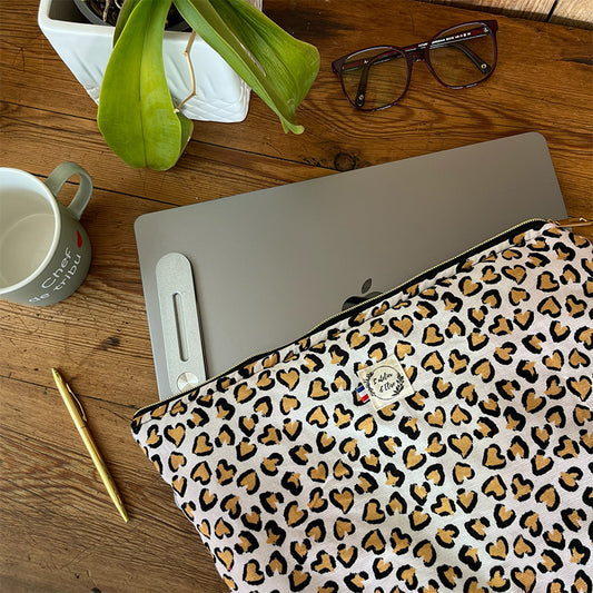 Housse d'ordinateur 15" Velours rose coeur léopard