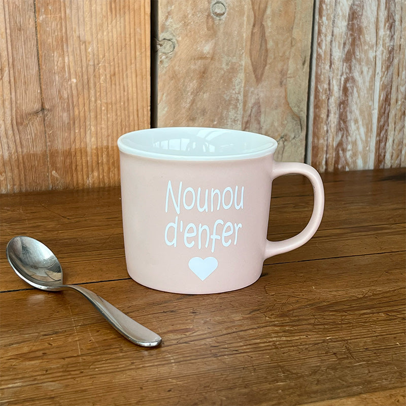 Tasse message céramique - Nounou d'enfer
